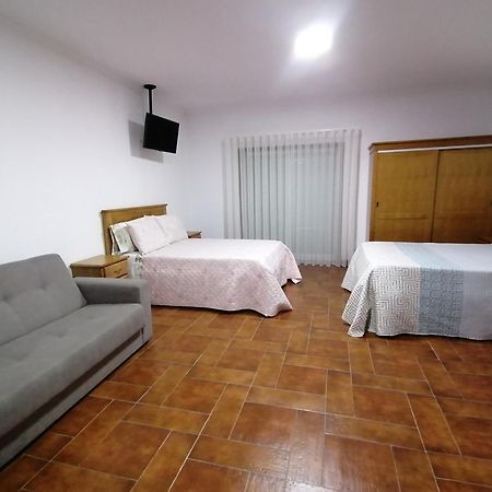 Hostel Encostas Do Douro Marco de Canavezes المظهر الخارجي الصورة