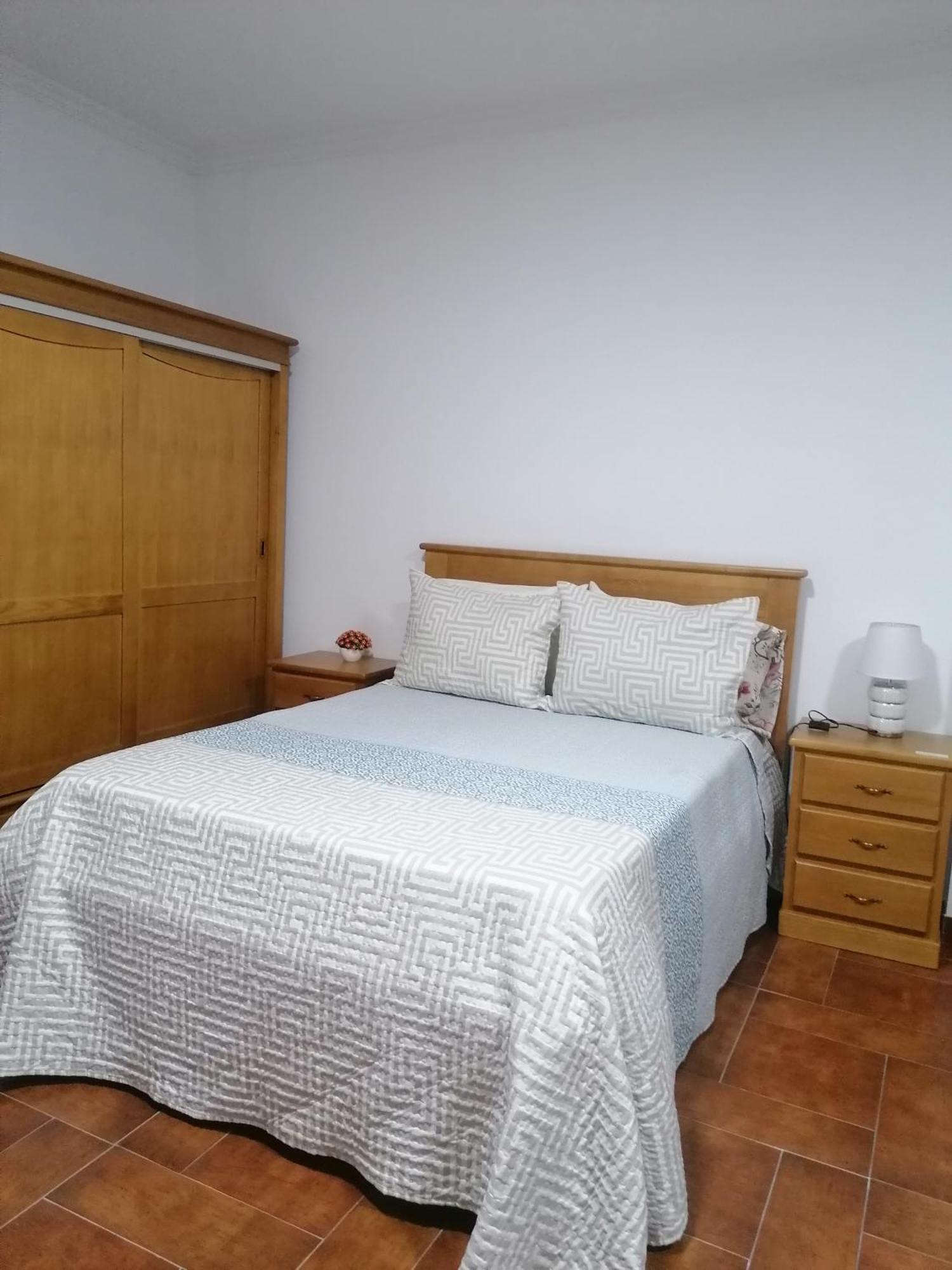 Hostel Encostas Do Douro Marco de Canavezes المظهر الخارجي الصورة